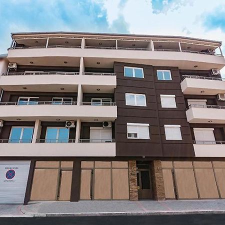 Cosmopolit Apartments 奥赫里德 外观 照片