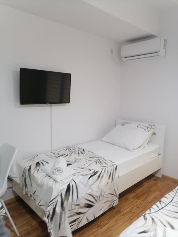 Cosmopolit Apartments 奥赫里德 外观 照片