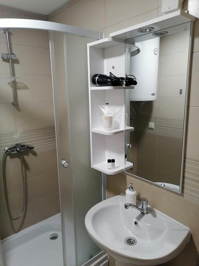Cosmopolit Apartments 奥赫里德 外观 照片