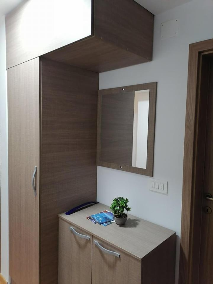 Cosmopolit Apartments 奥赫里德 外观 照片